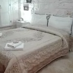 Due Cuori E Casetta * Locorotondo