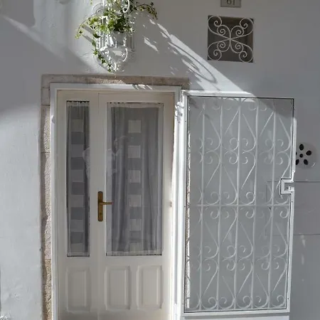 Due Cuori E Casetta *